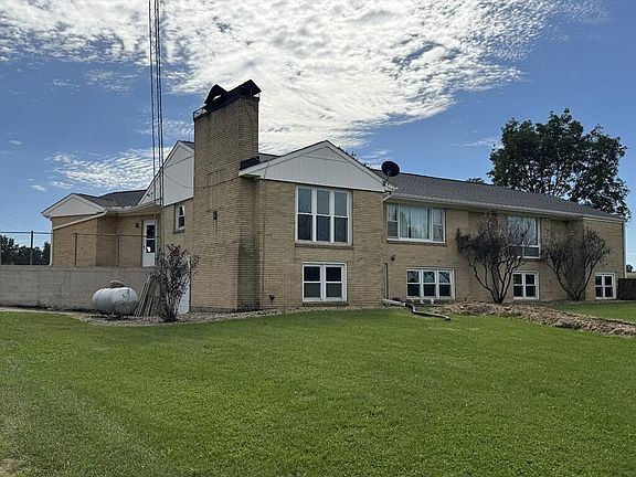 4th image of 36043 Highway 36