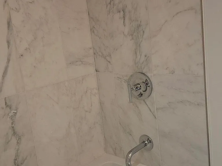 505 Glencairn Ave #205 — Photo 21