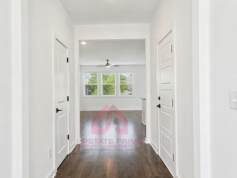 1455 Darrowby Way — Photo 4