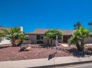 703 W Summit Pl, Chandler, AZ 85225