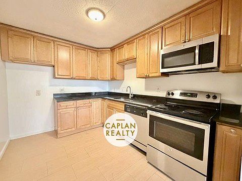 4th image of 460 Whalley Ave #3O2