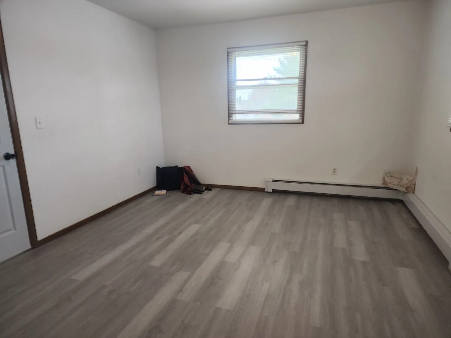812 W Whittier Dr. — Photo 4