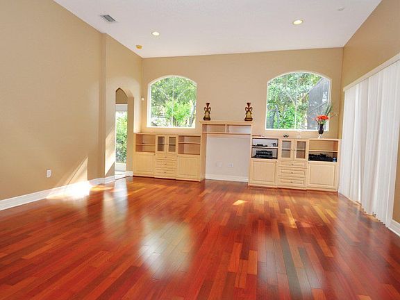 4th image of 2106 Chestnut Forest Dr