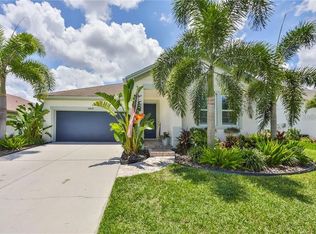 6805 Park Strand Dr, Apollo Beach, FL 33572