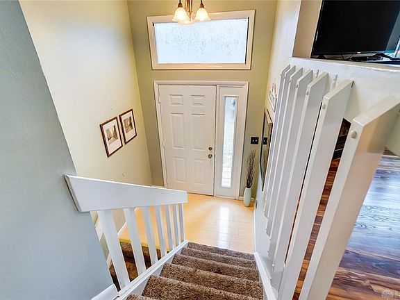 3rd image of 7805 Port Cir