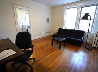 298 Harvard St UNIT 4, Cambridge, MA 02139