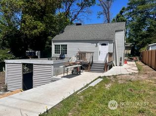 2644 SW 112th St, Seattle, WA 98146