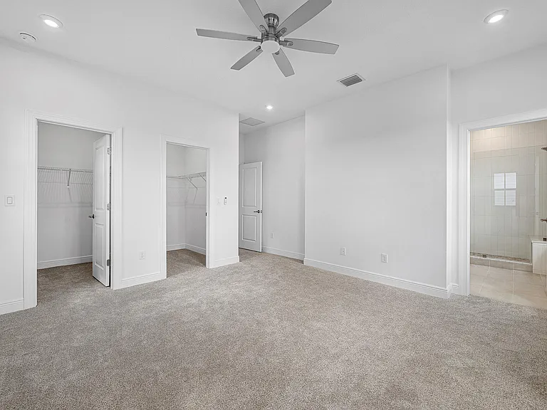 10720 SW Pioneer Pkwy — Photo 36