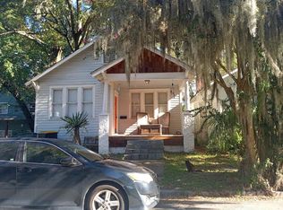 1230 E 38th St, Savannah, GA 31404