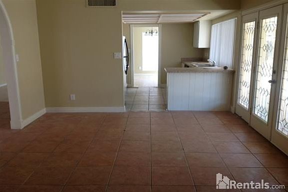 4th image of 9627 N 51st Ln