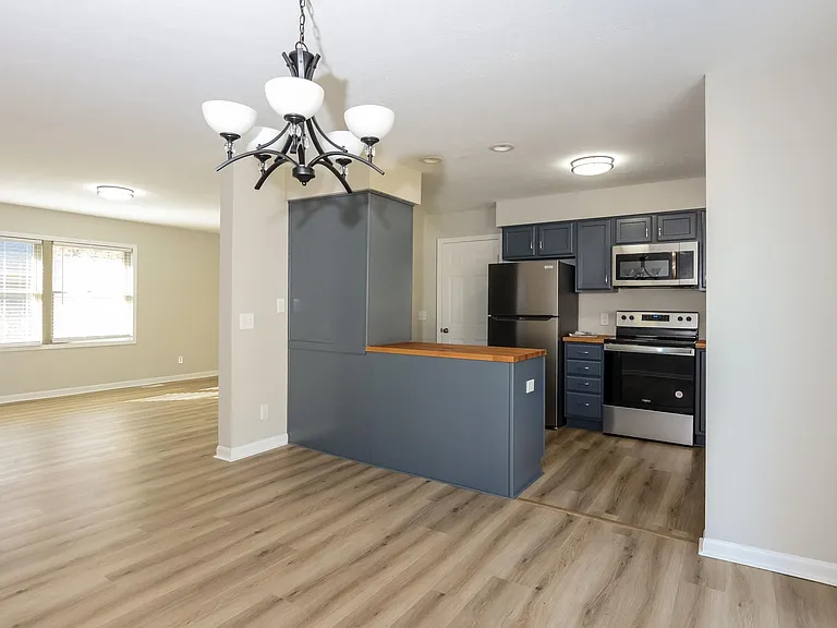 5291 Villa Ct — Photo 8