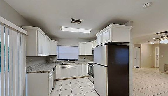 4th image of 7526 SW 8th Ct