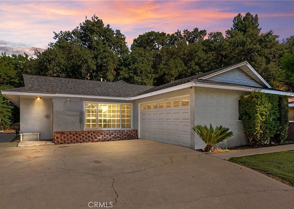 1st image of 666 Pearlanna Dr