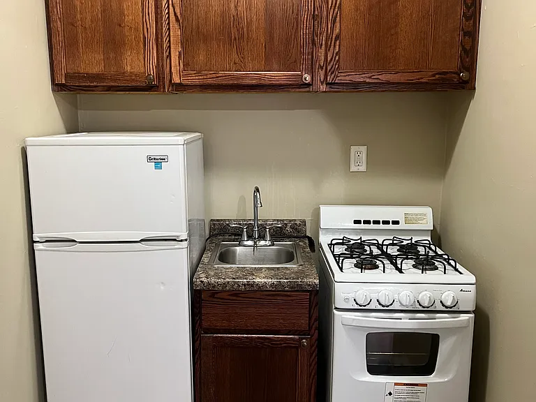 3032 W Pierce St — Photo 4