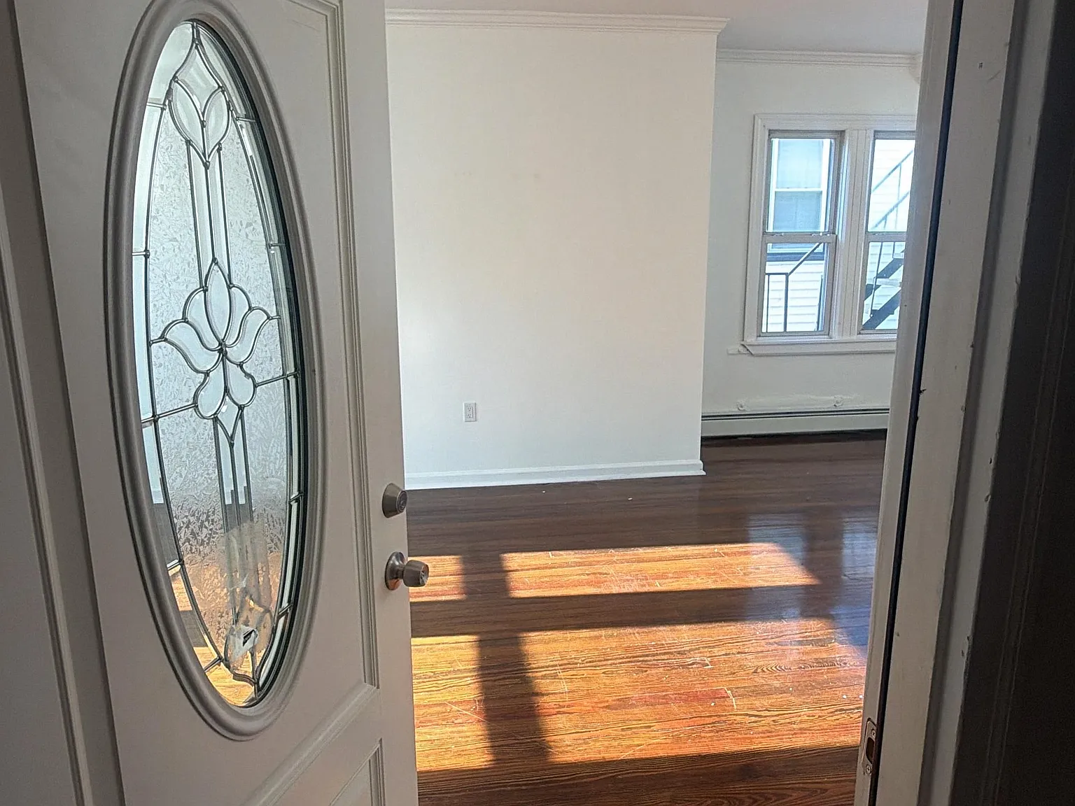 3 bed, $2,500 — Photo 3