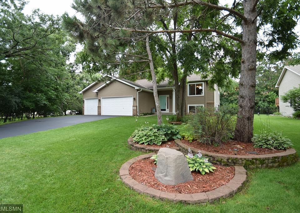 2nd image of 2989 93rd Ave NE