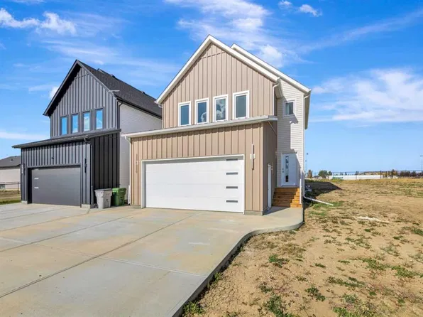 6906 S 35th St, Lloydminster, AB T9V 3T2
