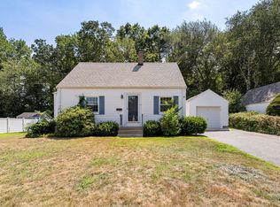 15 Indian Hill Rd, Arlington, MA 02476