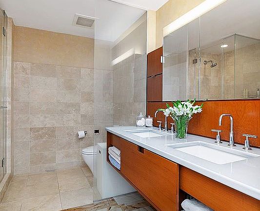 4th image of 2 River Ter APT 3B