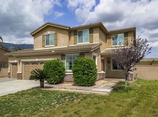 15236 Fox Ridge Dr, Fontana, CA 92336