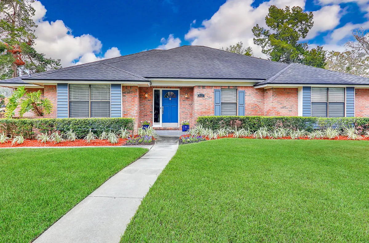 Building Photo - 3657 Cathedral Cove Rd