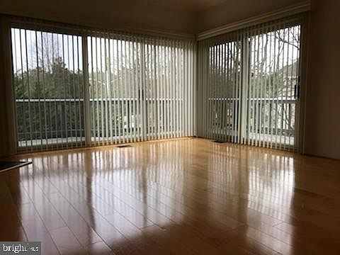 2nd image of 479 Montalto Dr