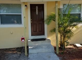 2113 E Poinsettia Ave, Tampa, FL 33612