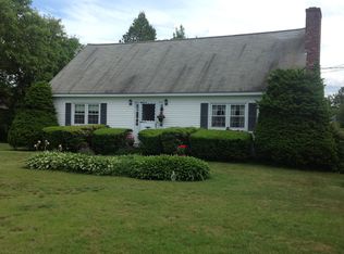 45 Main St, Atkinson, NH 03811