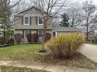 3726 Peak Ridge Dr, Columbus, OH 43230