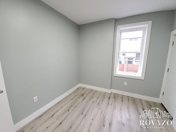 4th image of 502 N 9th St Floor 1