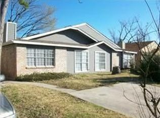5527 Farley Dr, Houston, TX 77032