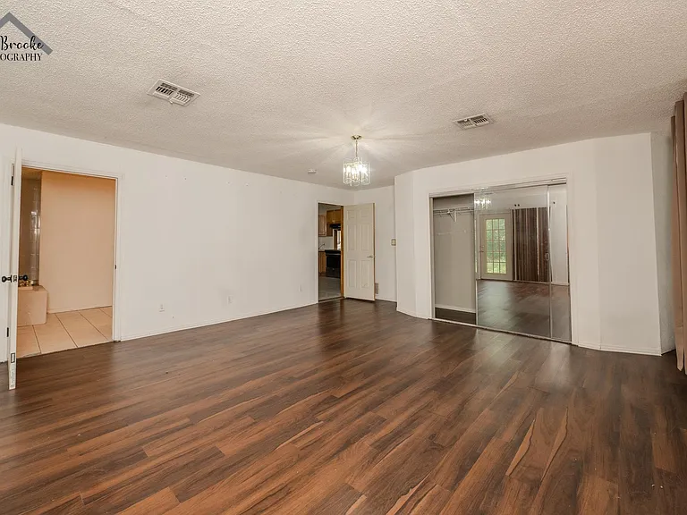 502 Marconi St — Photo 20