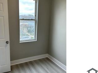 8625 S Emerald Ave, Chicago, IL