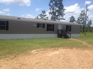 1021 Bilbo Rd, Lumberton, MS 39455