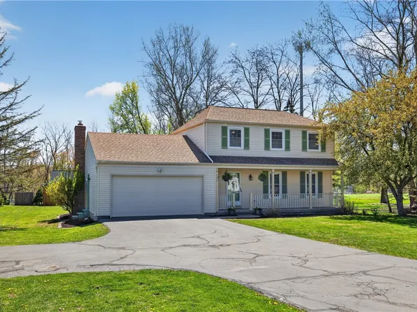 725 Macedon Center Rd, Fairport, NY 14450