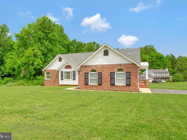175 M F Bowen Rd, Huntingtown, MD 20639