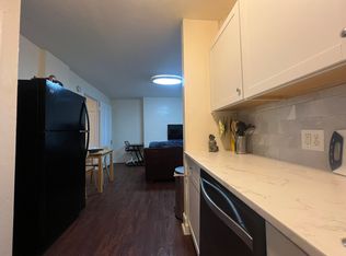 98A 2nd St #1, Cambridge, MA 02141