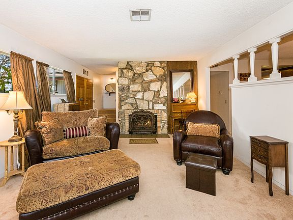 4th image of 286 Coronado Dr