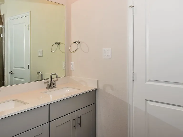 1214 Green Timber Dr — Photo 6