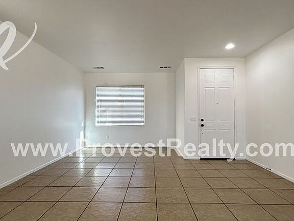 4th image of 15110 Alexandria St