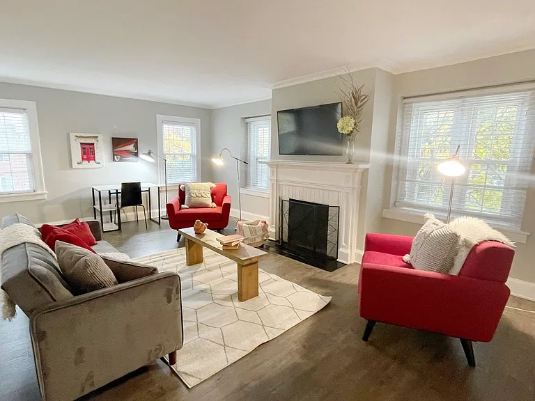 16818 Kenyon Rd #2 — Photo 5