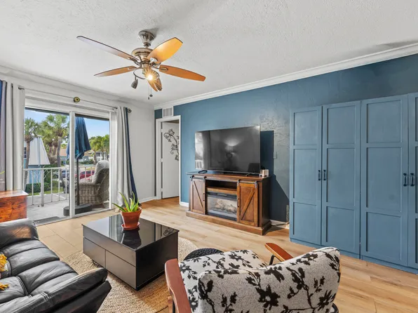 950 S Kanner Highway #B30, Stuart, FL 34994