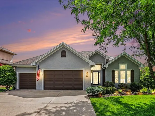 1923 NE 104th Ter, Kansas City, MO 64155