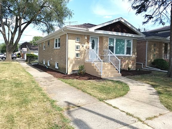 2nd image of 1101 S 32nd Ave