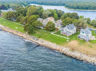 7 15th Ave, Warwick, RI 02886