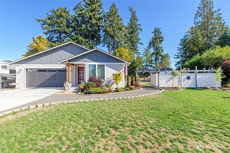 2nd image of 103 View Ridge Dr