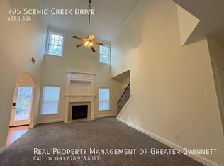 795 Scenic Creek Dr, Lawrenceville, GA 30046