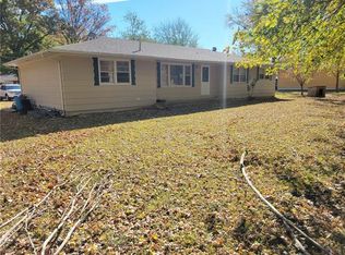 S Highway 32, El Dorado Springs, MO 64744