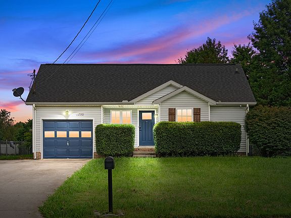 5th image of 1255 Weeping Willow Dr