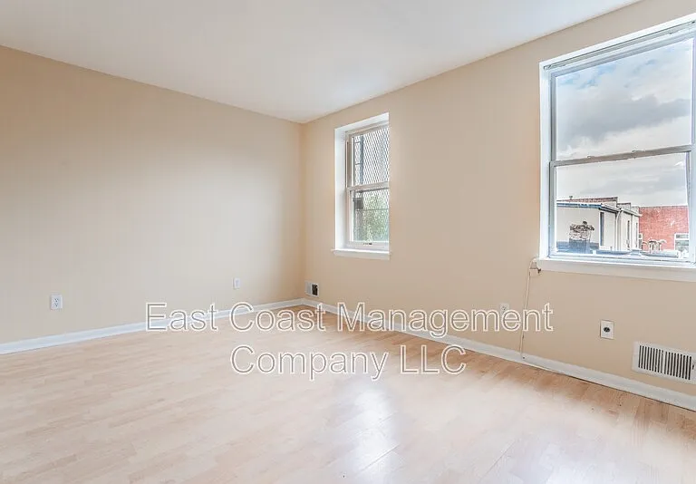 1502 E Baltimore St #2 — Photo 15
